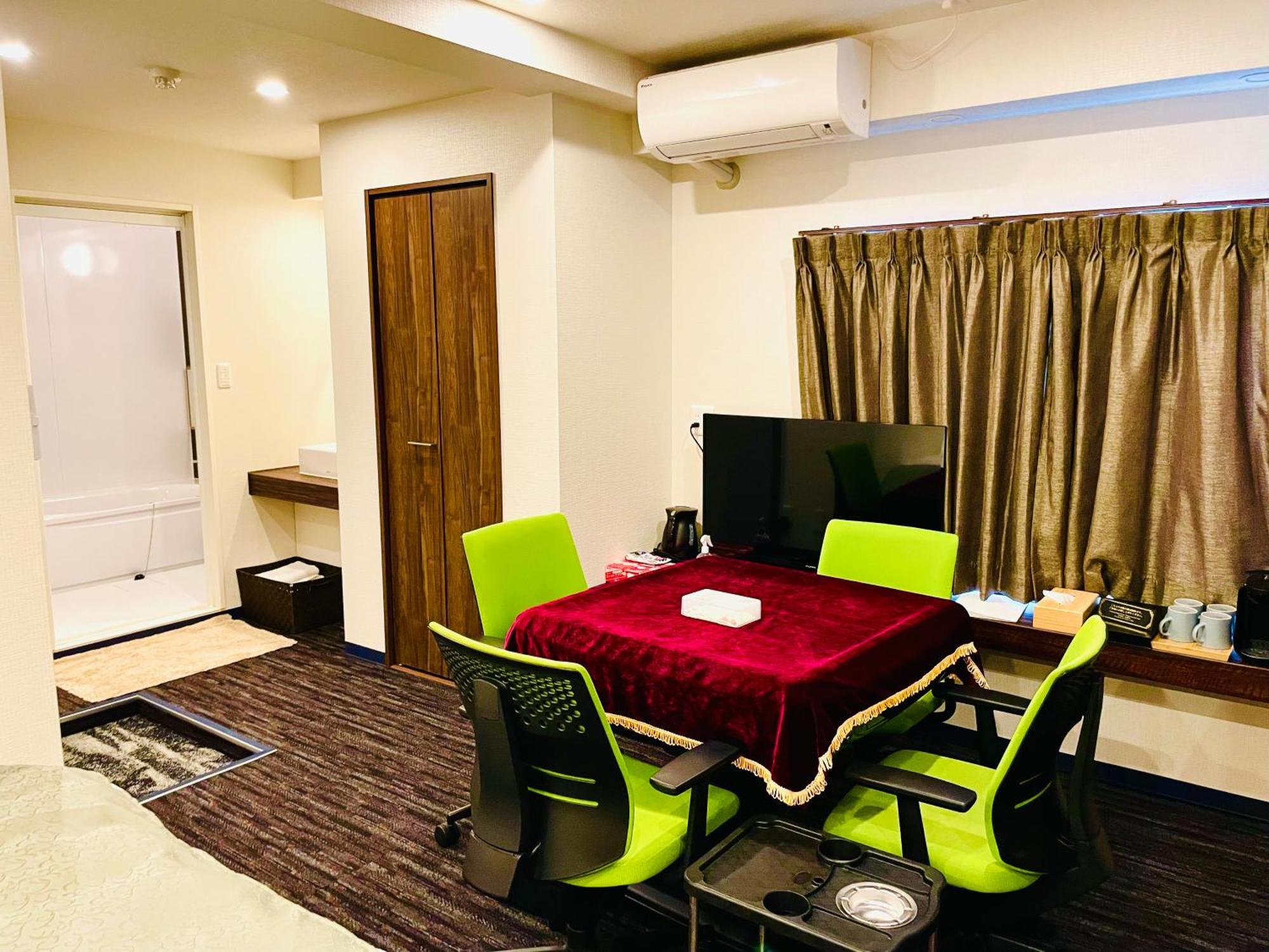 Aya Hotel — Photos 1